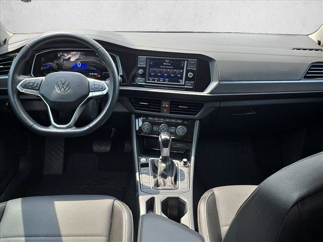 Used 2023 Volkswagen Jetta SE FWD image 20