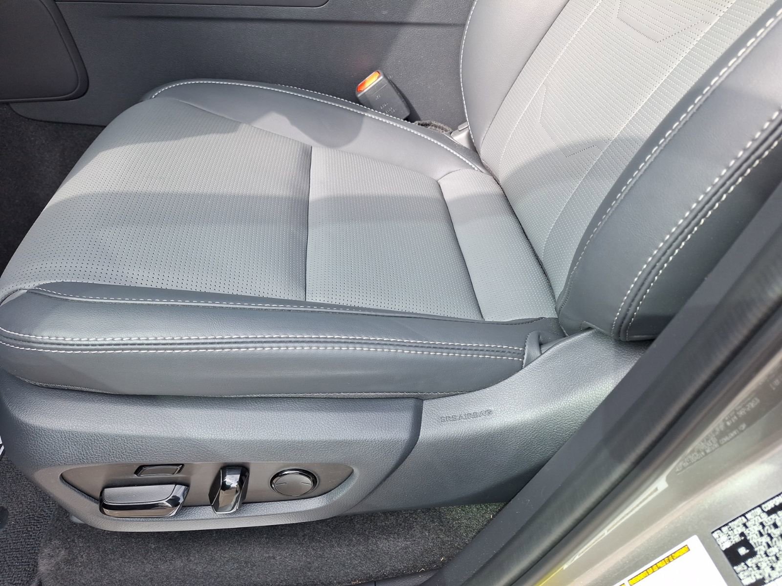 Used 2025 Lexus GX 550 image 15