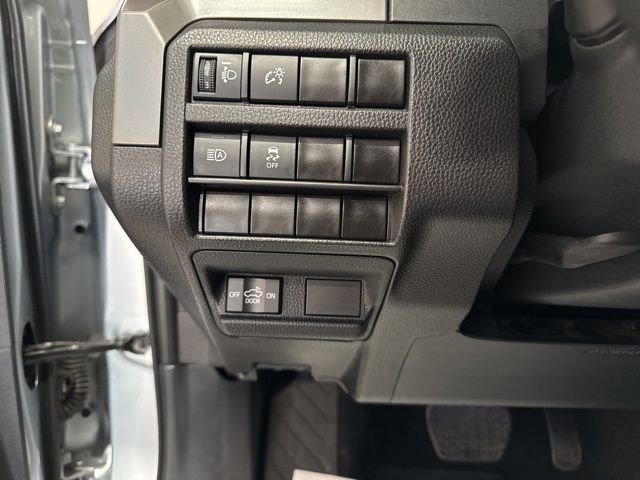 Used 2024 Toyota Tacoma TRD Off-Road image 25