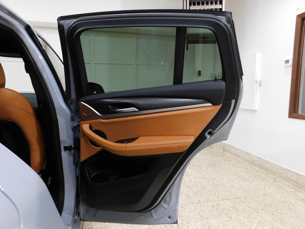 Used 2023 BMW X4 xDrive30i image 93