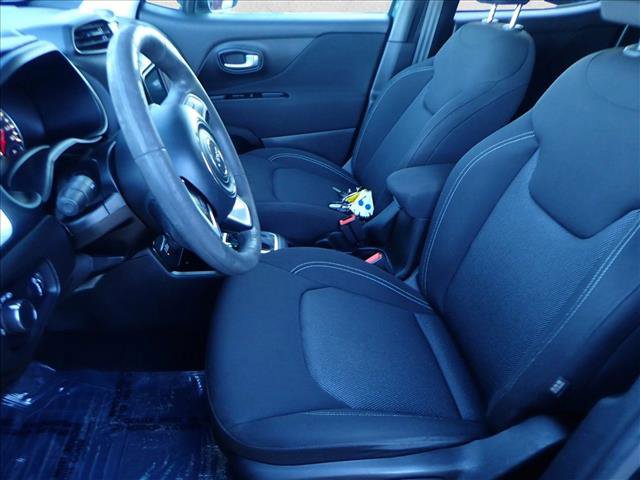 Used 2021 Jeep Renegade Sport image 9