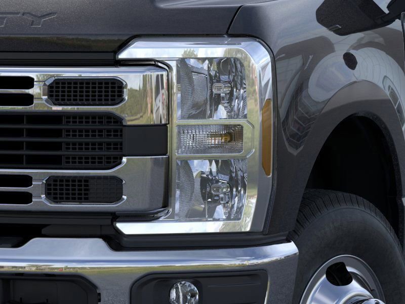 New 2026 Ford F350 XL image 18