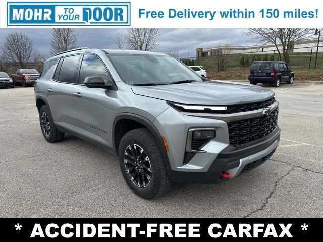 Used 2024 Chevrolet Traverse Z71 w/ Enhanced Driving Package image 3