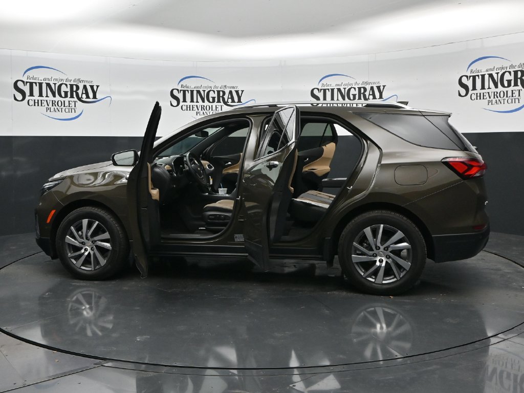 Used 2023 Chevrolet Equinox Premier FWD image 37