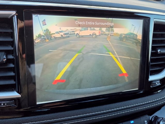 Used 2021 Chrysler Pacifica Touring w/ S Appearance Package FWD image 21