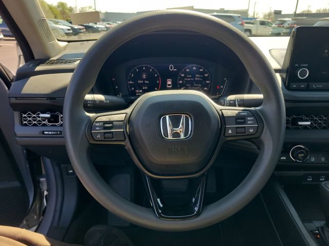 Certified 2025 Honda Accord SE image 32
