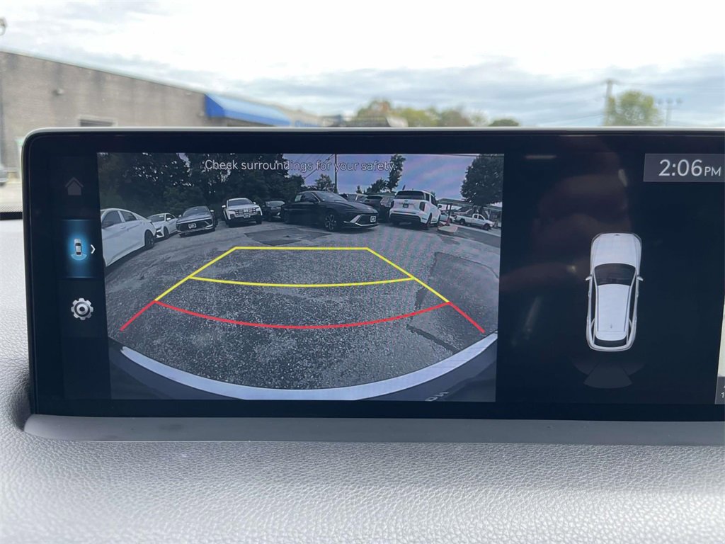 Certified 2025 Genesis GV70 2.5T image 27