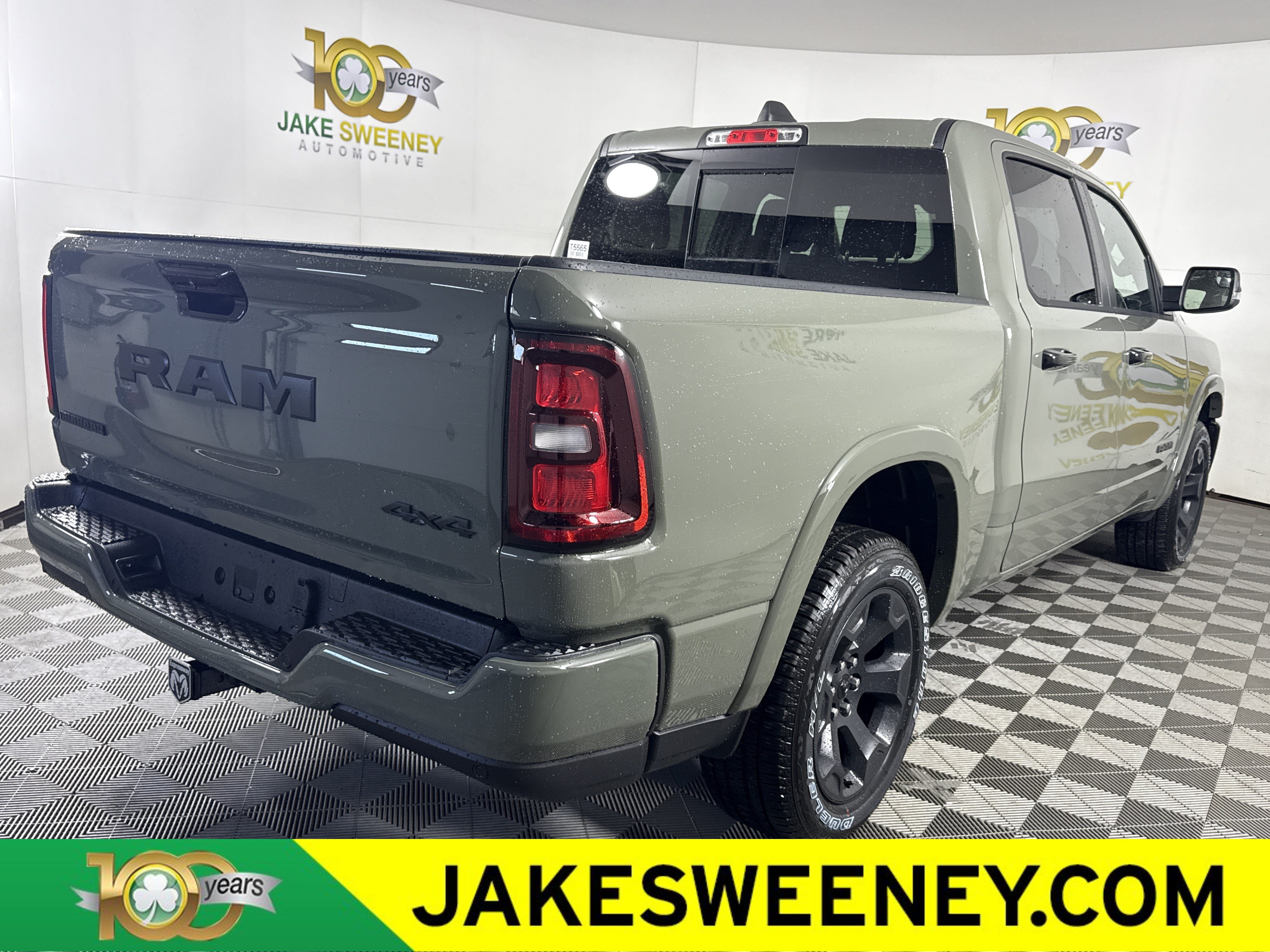 New 2026 RAM 1500 Big Horn AWD/4WD image 10