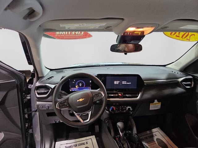New 2026 Chevrolet TrailBlazer LT w/ LT Cold Weather Package AWD/4WD image 10