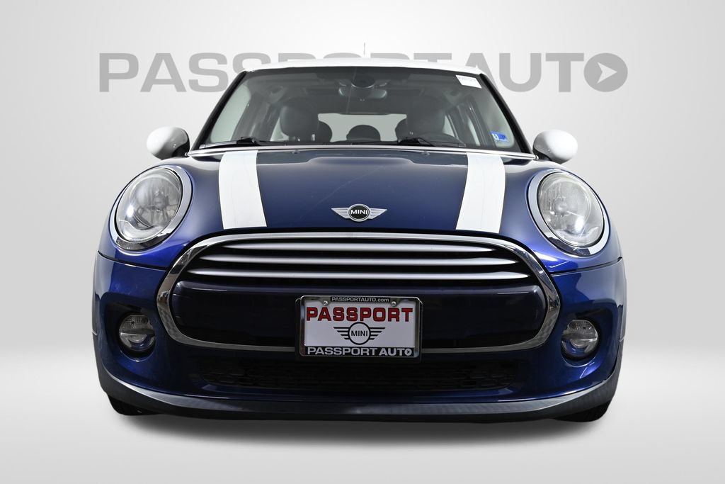 Used 2015 MINI Cooper 4-Door Hardtop FWD image 2