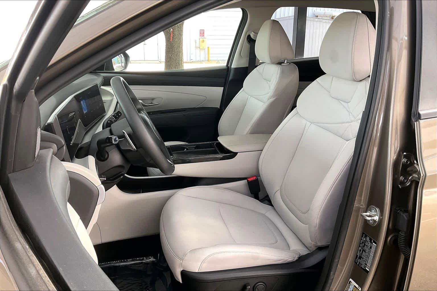 Used 2025 Hyundai Tucson Blue image 7