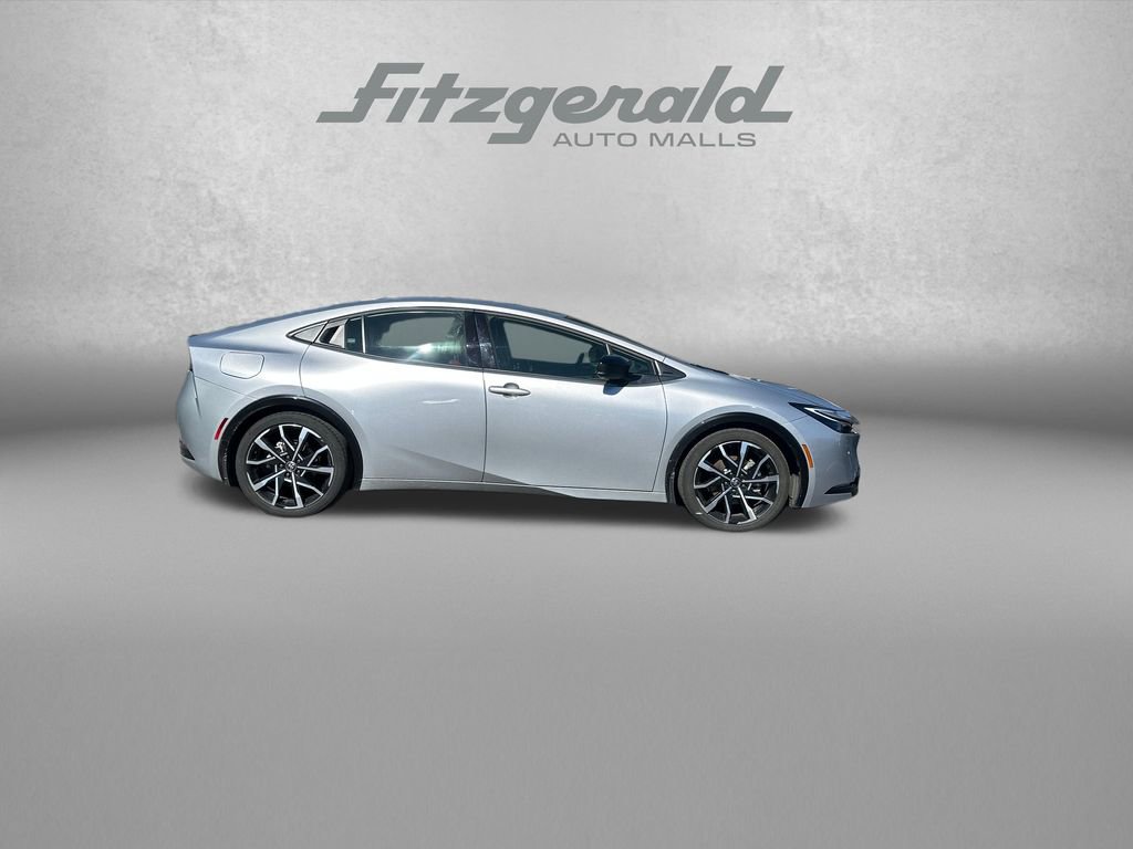 Used 2024 Toyota Prius Prime image 8