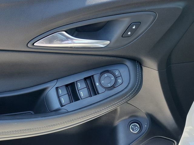 Used 2025 Buick Encore GX Preferred image 22