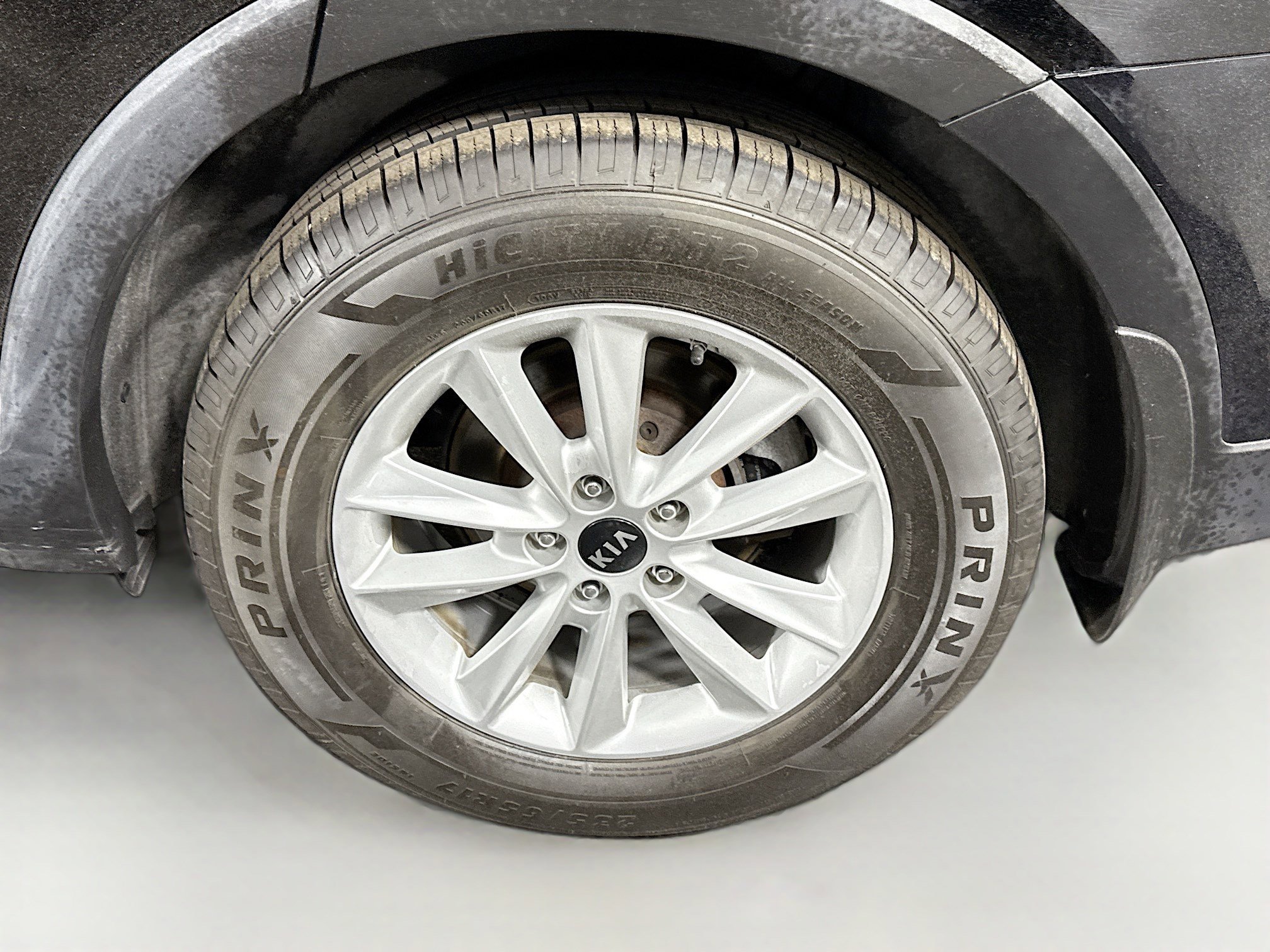 Used 2020 Kia Sorento LX image 20