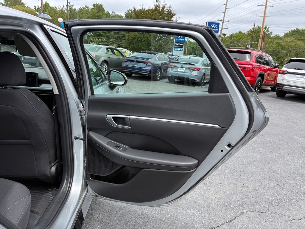 Used 2024 Hyundai Sonata SEL AWD/4WD image 43