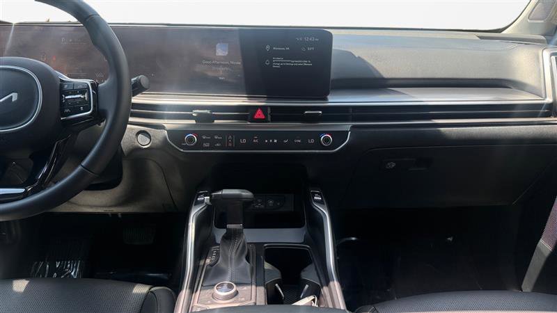 Used 2025 Kia Sorento S w/ Panoramic Sunroof Package AWD/4WD image 15