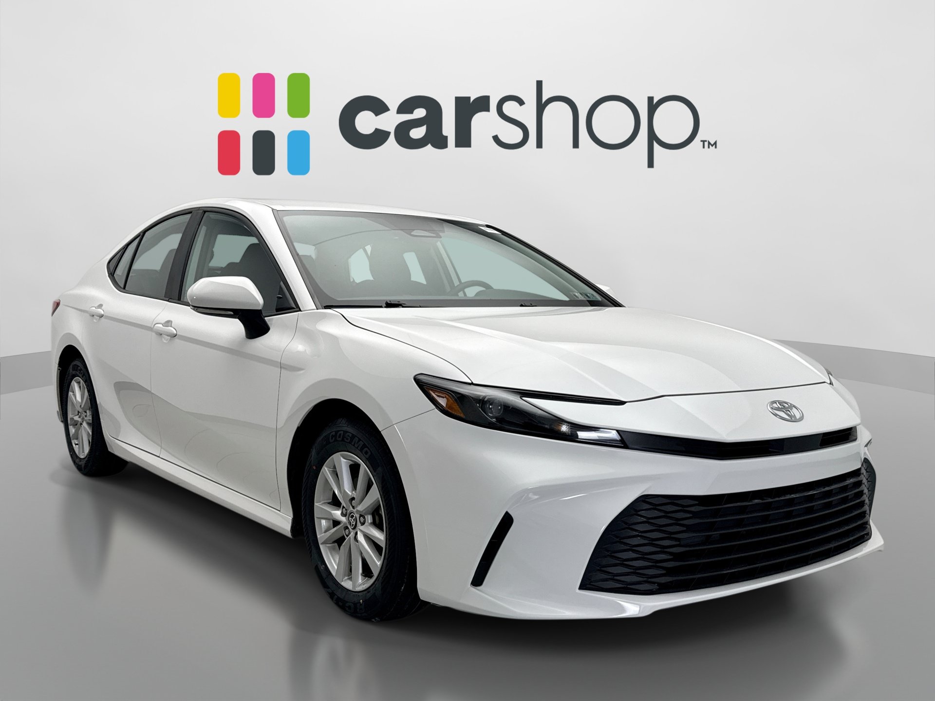 Used 2025 Toyota Camry LE FWD image 7
