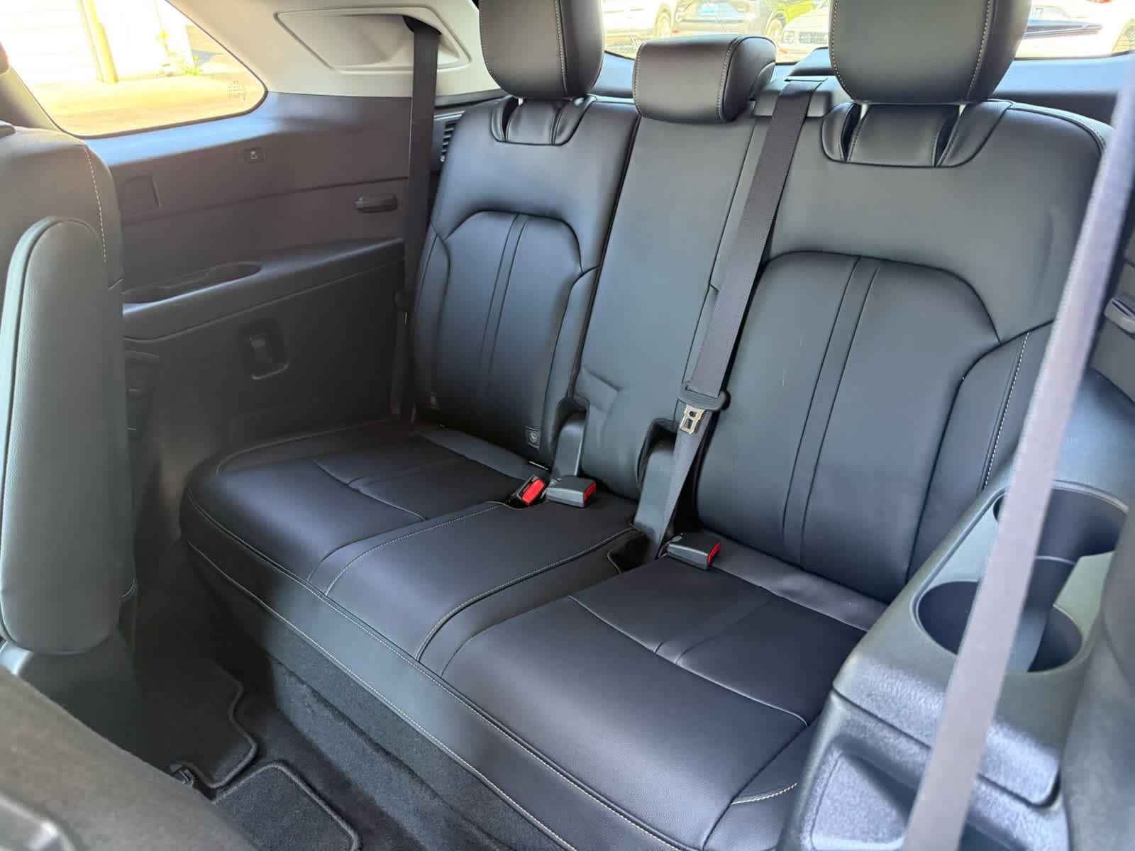 Used 2024 MAZDA CX-90 Plug-In Hybrid w/ Preferred AWD/4WD image 6