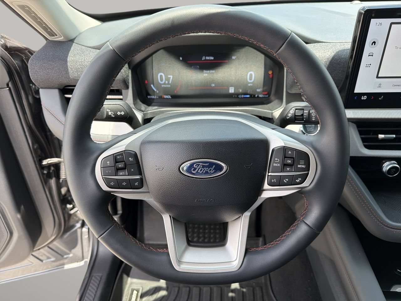 Certified 2025 Ford Explorer Active RWD image 29