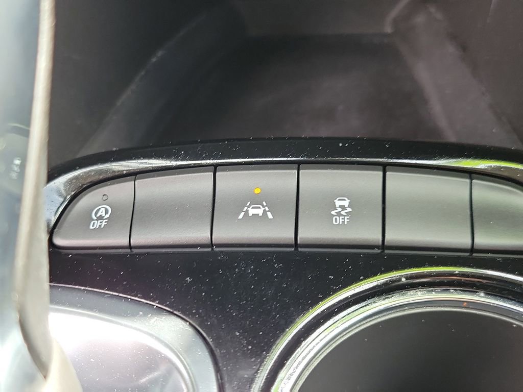 Certified 2022 Buick Encore GX Select w/ Experience Buick Package image 35