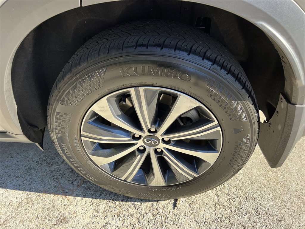 Certified 2025 INFINITI QX60 Pure image 16