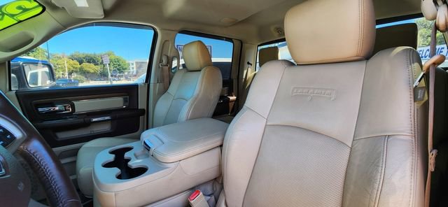 Used 2015 RAM 1500 Laramie w/ Convenience Group image 8