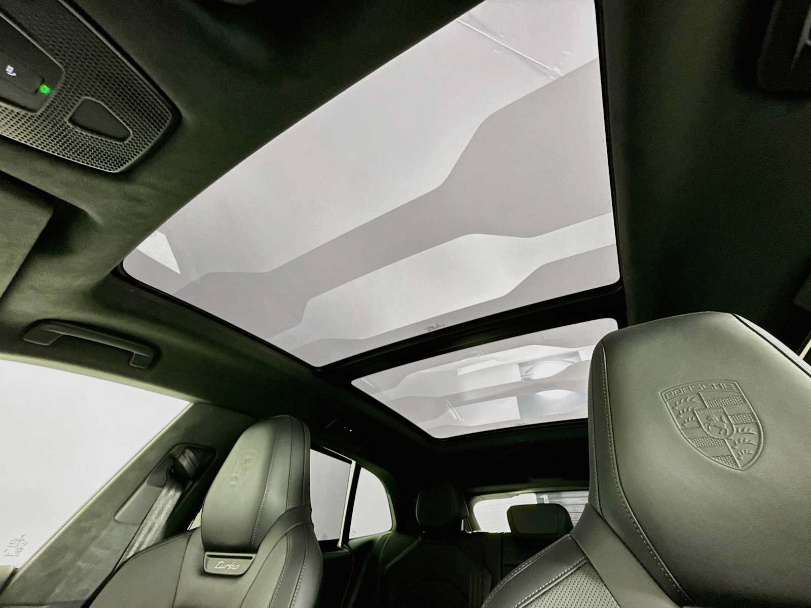 New 2026 Porsche Cayenne Turbo Electric AWD/4WD image 22