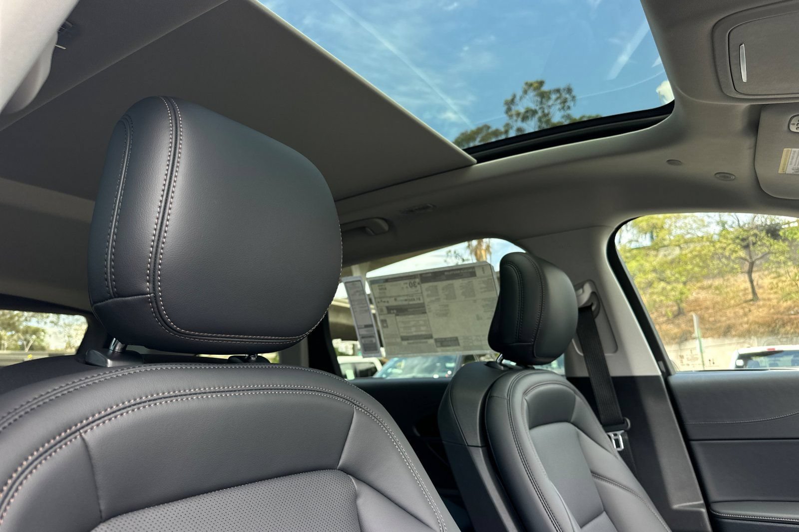 New 2026 Lincoln Nautilus Premier w/ Equipment Group 102A AWD/4WD image 16