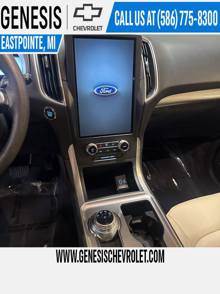 Used 2024 Ford Edge SEL w/ Convenience Package image 9