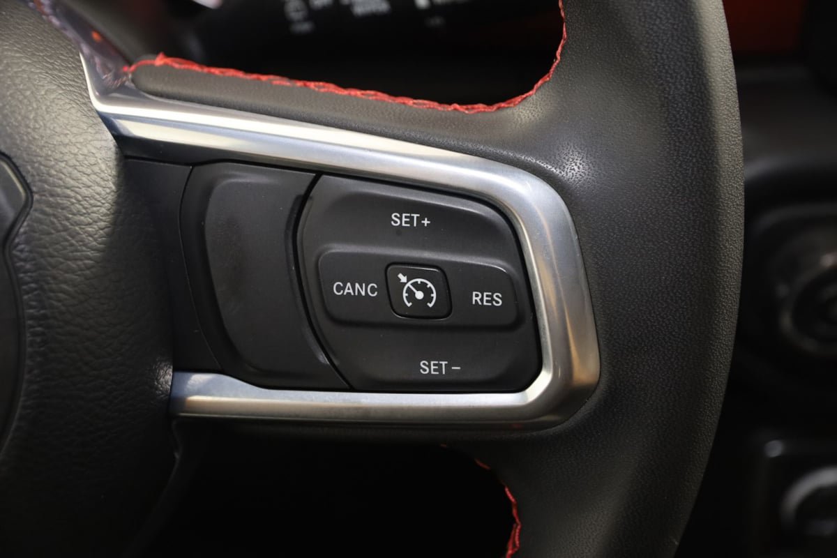Used 2023 Jeep Wrangler Unlimited Rubicon AWD/4WD image 34