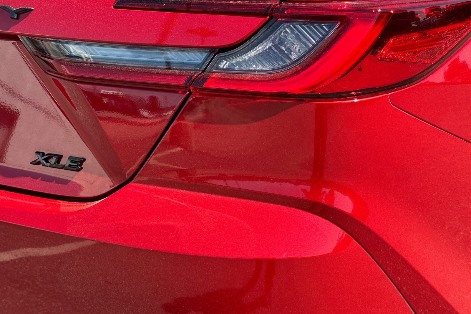 Used 2025 Toyota Camry XLE image 29