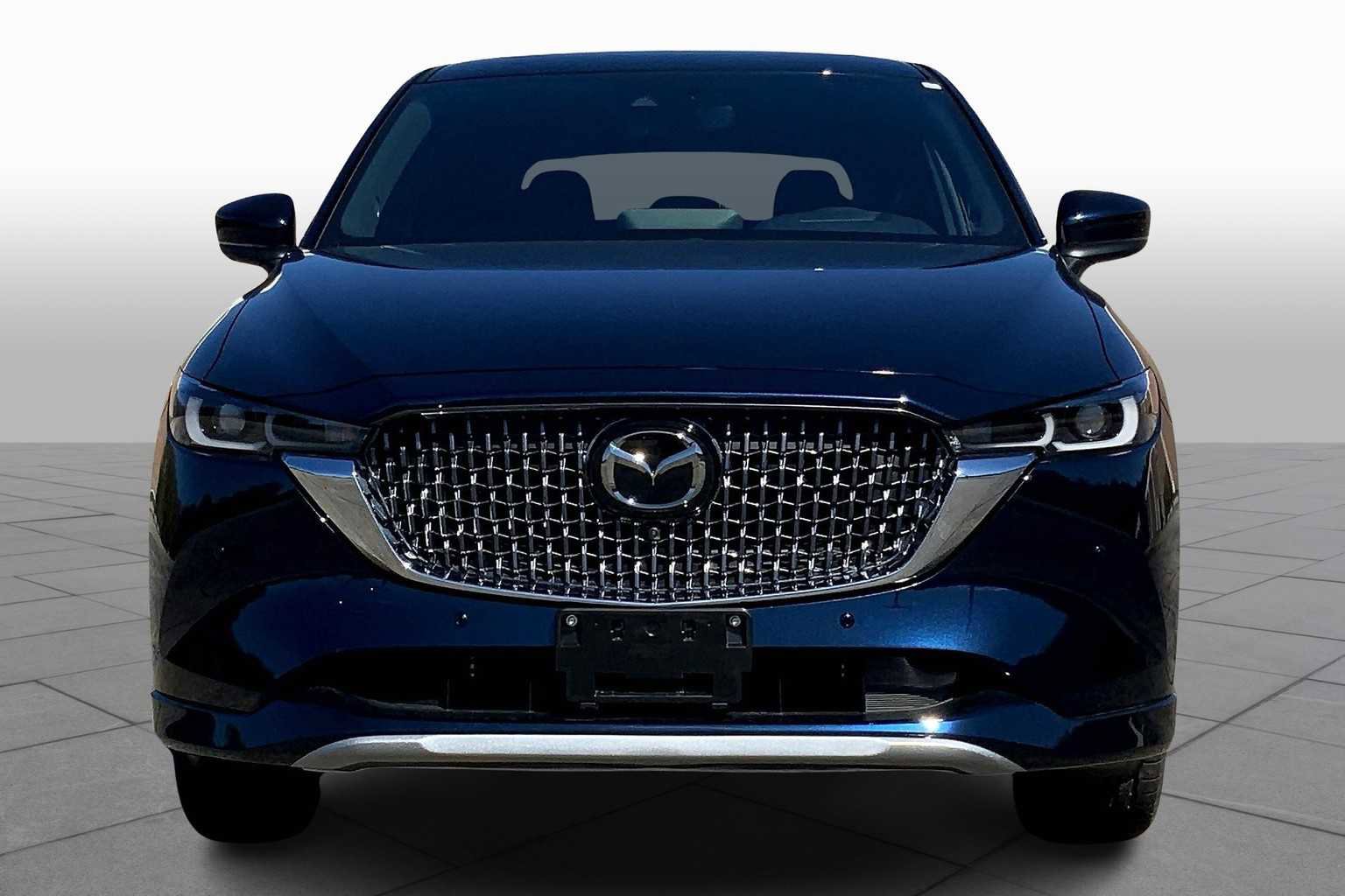 New 2025 MAZDA CX-5 Signature image 2
