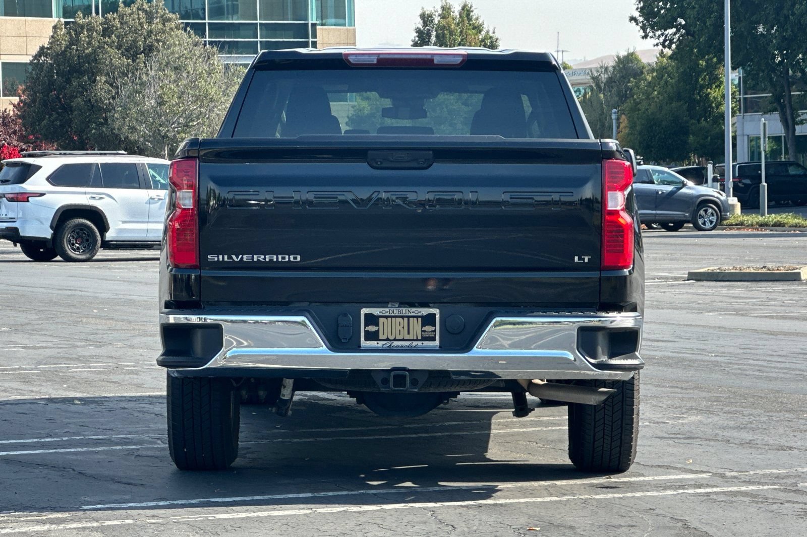 Used 2025 Chevrolet Silverado 1500 LT RWD image 5