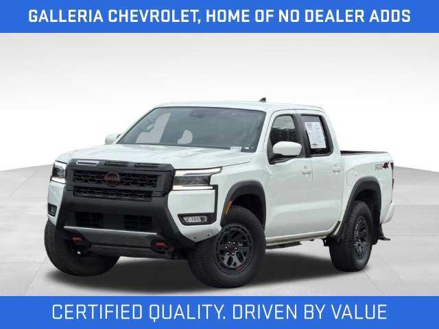 Used 2025 Nissan Frontier PRO-4X AWD/4WD image 2