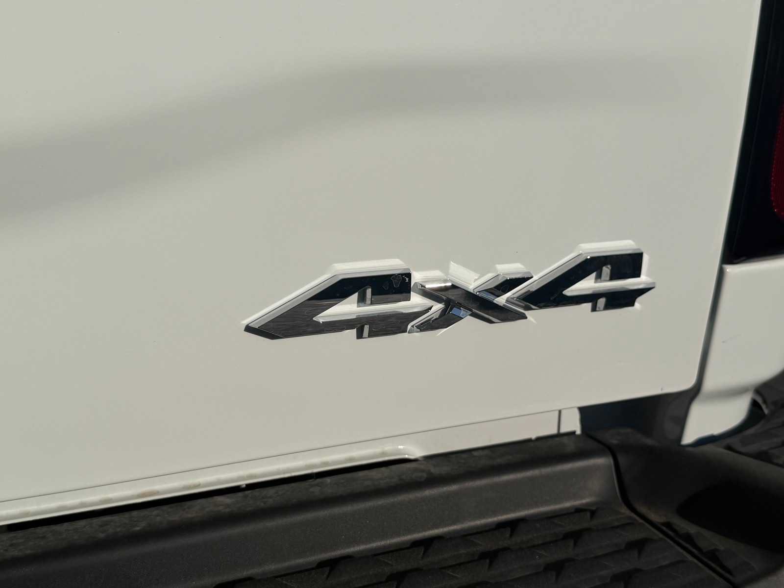 New 2026 RAM 3500 Big Horn AWD/4WD image 19