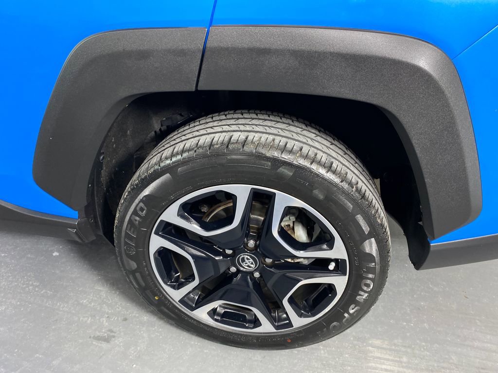 Used 2020 Toyota RAV4 Adventure image 29