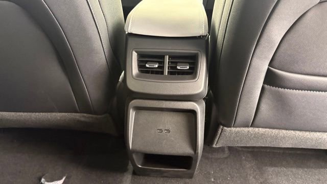 New 2026 Chevrolet Equinox EV LT FWD image 29