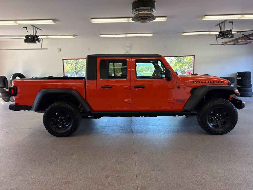 Certified 2023 Jeep Gladiator Mojave w/ Cold Weather Group AWD/4WD image 29