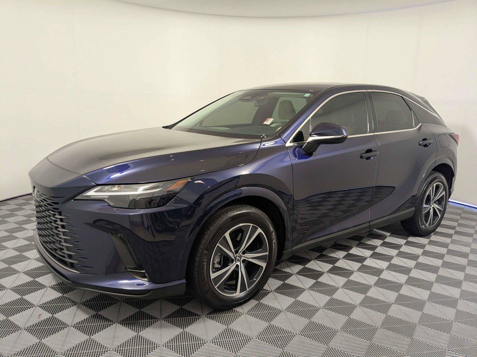 Used 2024 Lexus RX 350 FWD w/ Technology Package image 2
