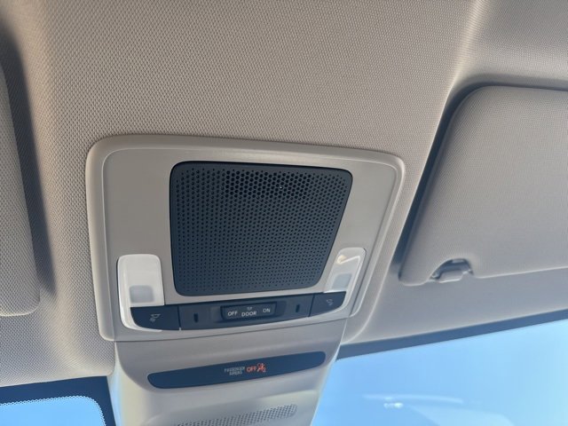 New 2026 Honda HR-V LX image 17