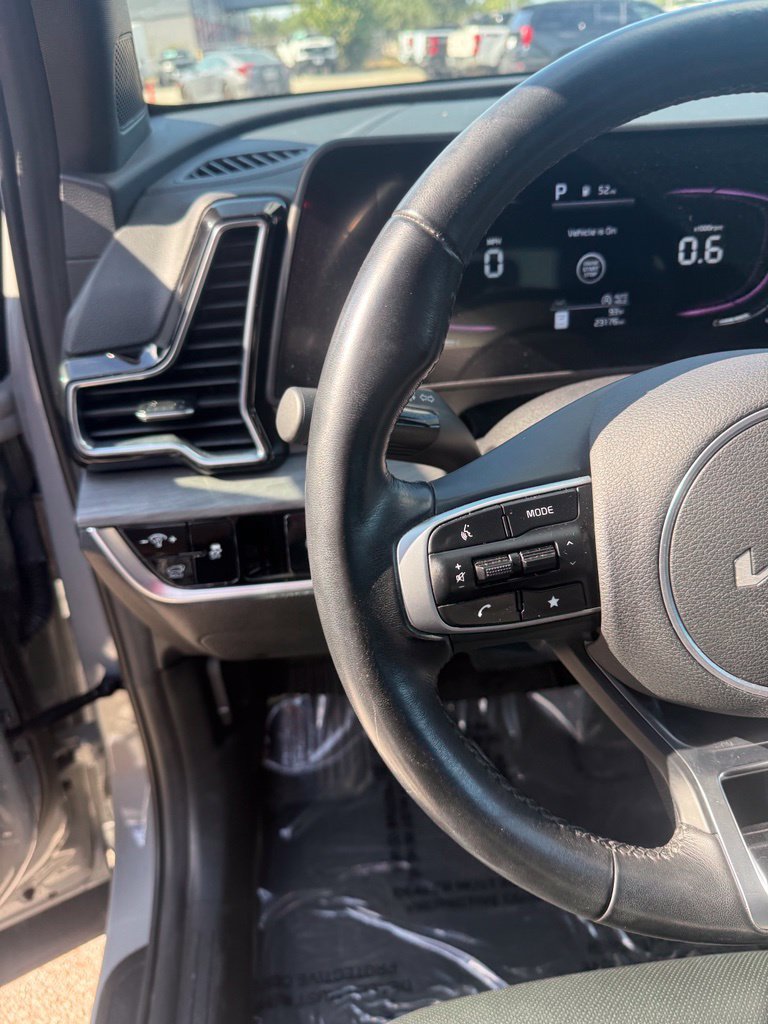 Used 2024 Kia Sportage X-Line w/ X-Line Premium Package AWD/4WD image 13