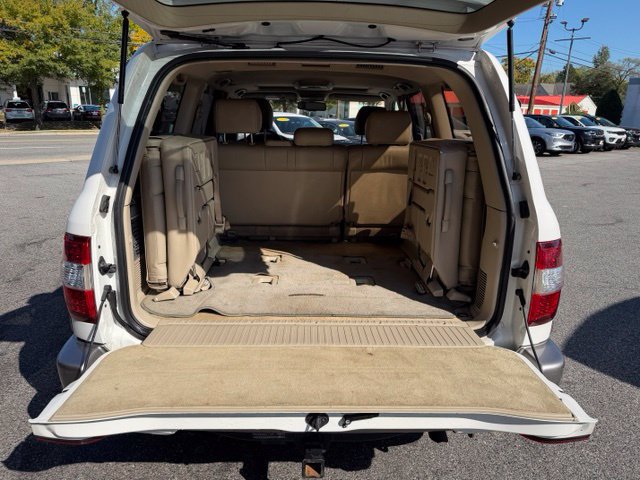 Used 2006 Toyota Land Cruiser w/ Convenience Pkg AWD/4WD image 20