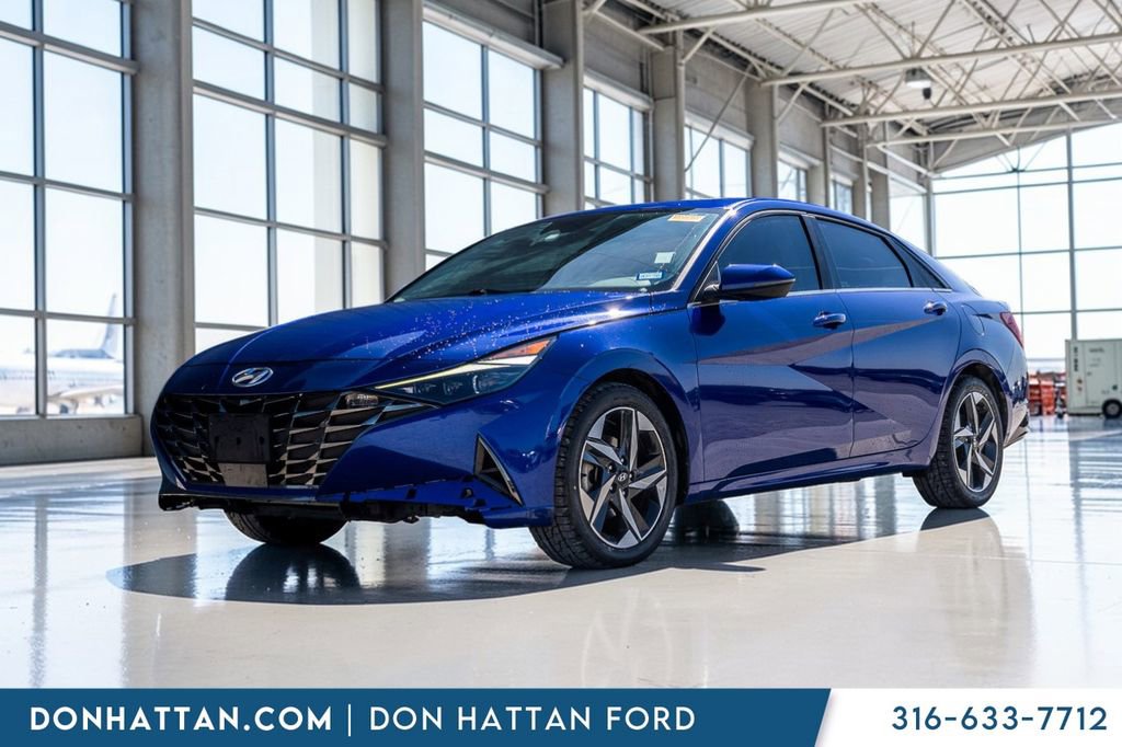 Used 2023 Hyundai Elantra Limited image 1