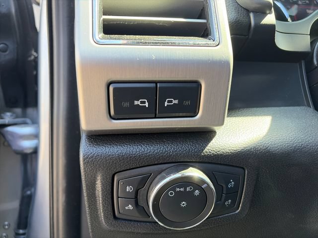 Used 2020 Ford F250 Platinum w/ FX4 Off-Road Package AWD/4WD image 12