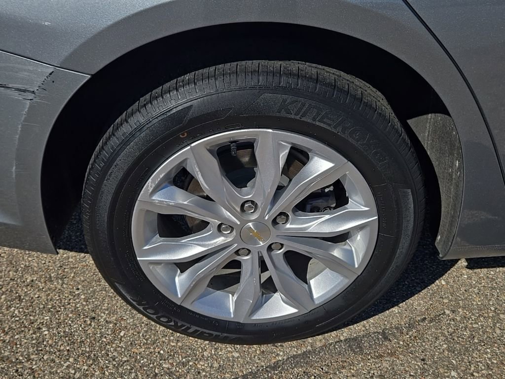 Used 2024 Chevrolet Malibu LT image 38