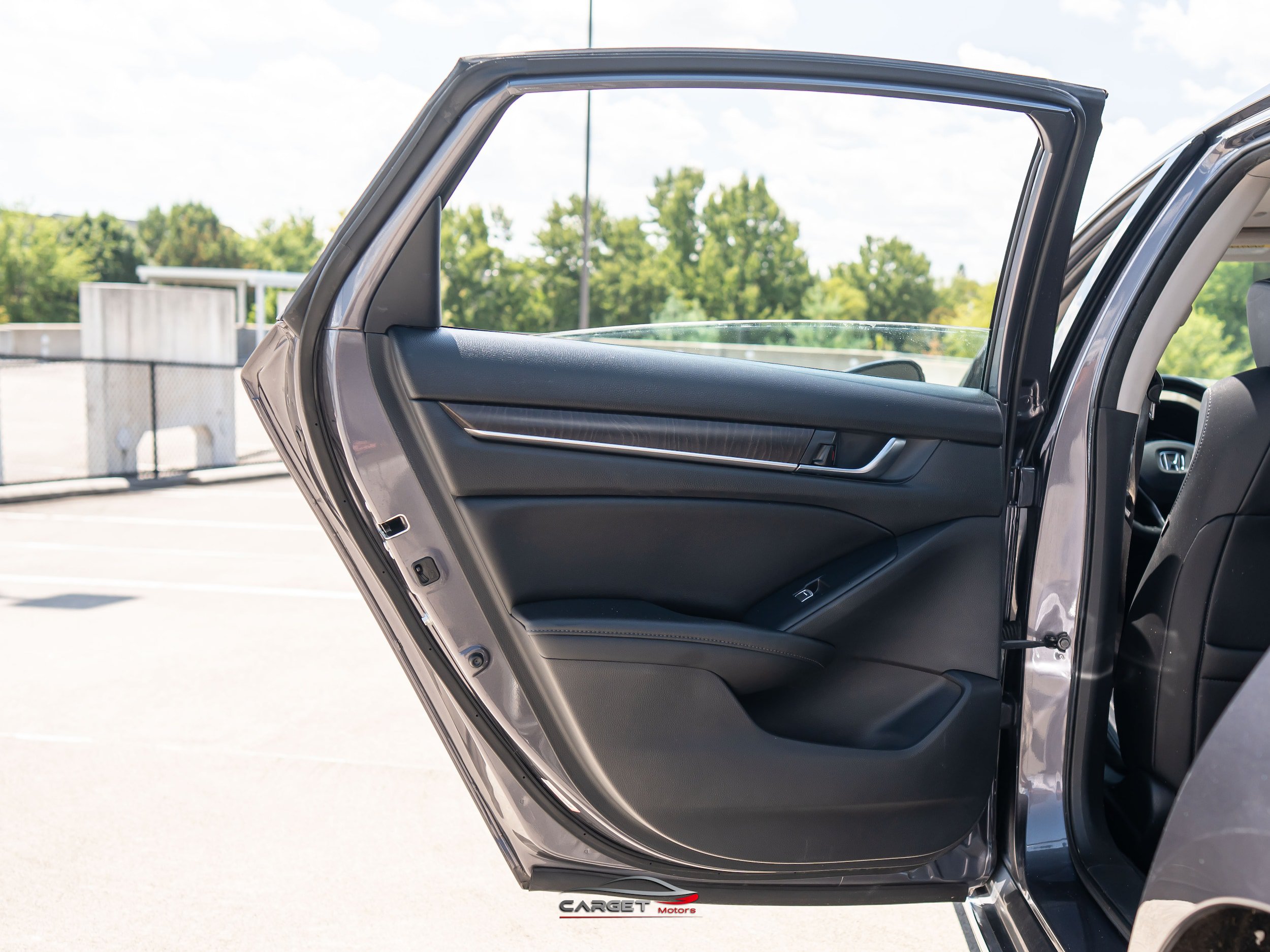 Used 2019 Honda Accord EX-L image 39
