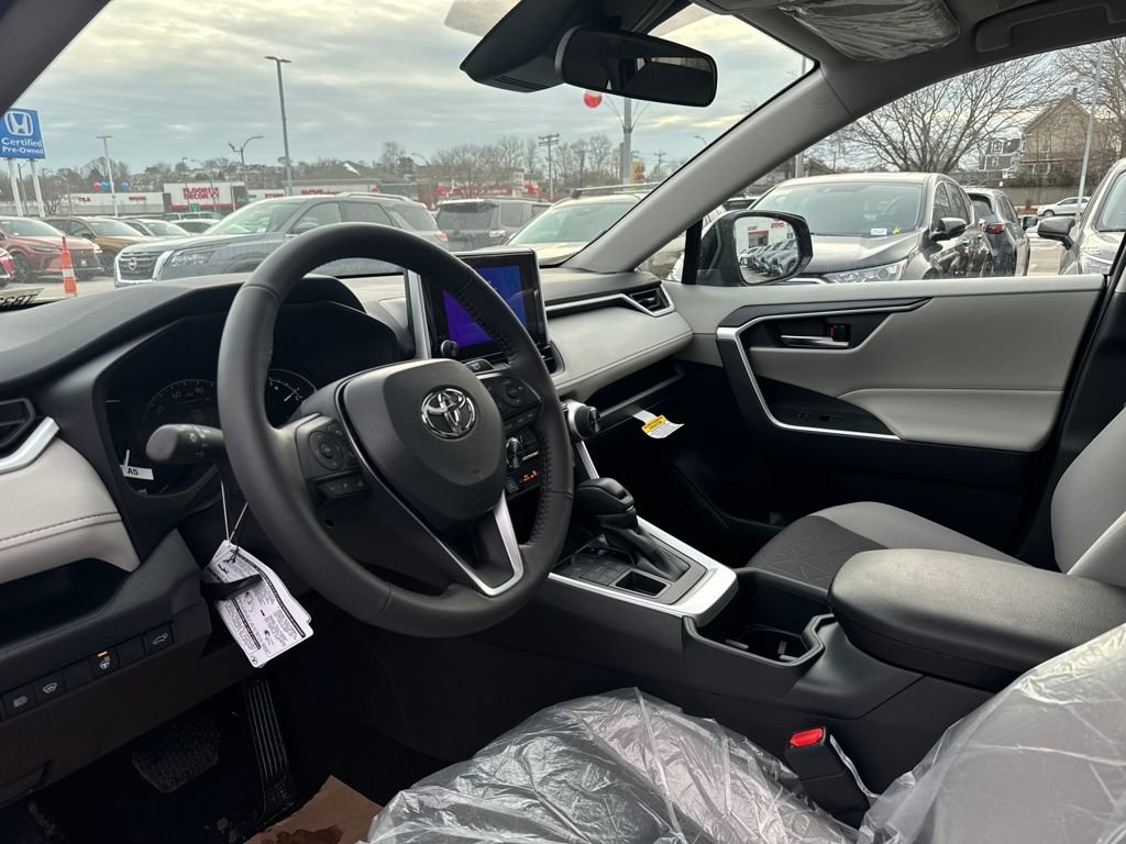 New 2025 Toyota RAV4 XLE image 16