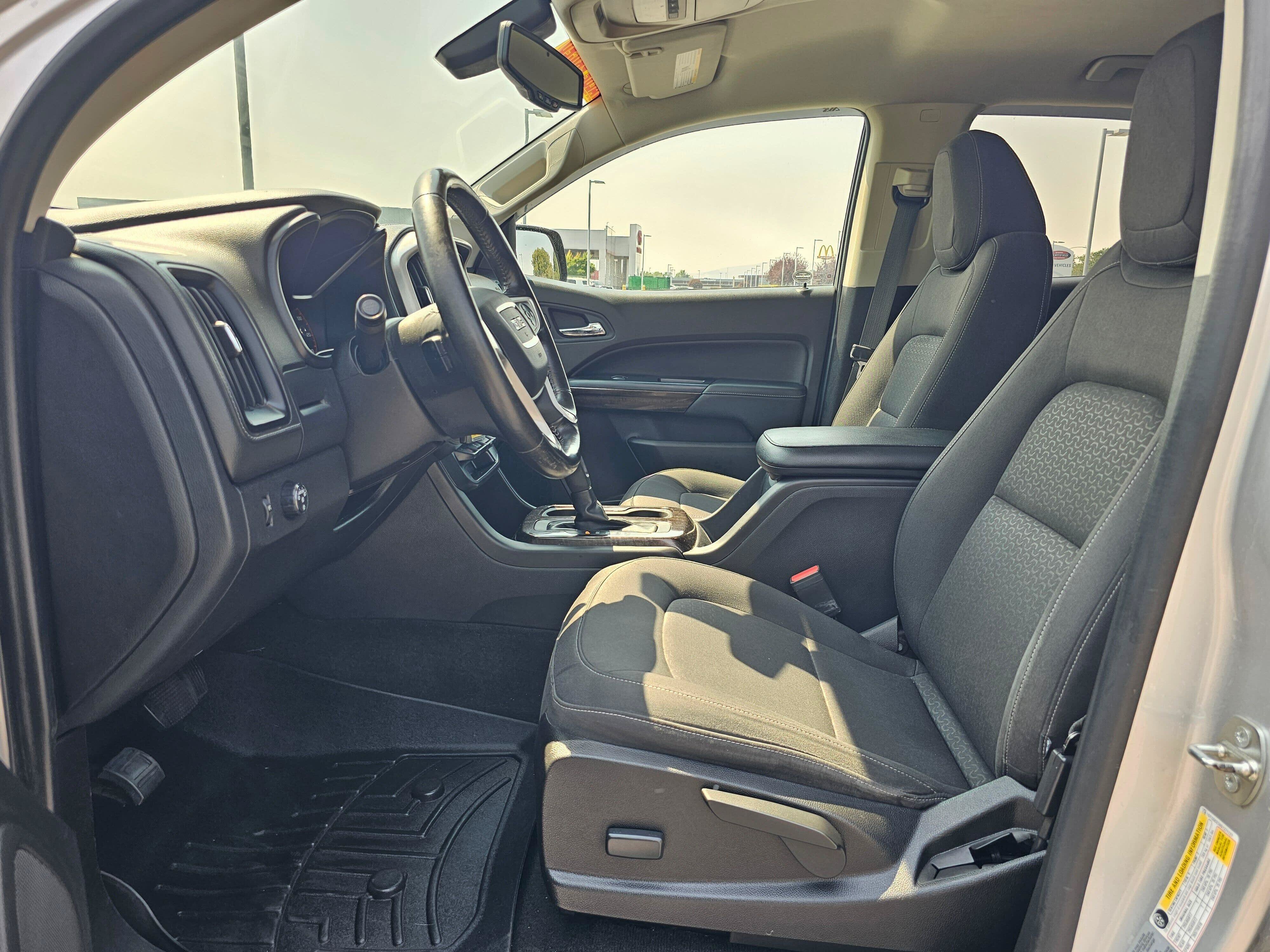 Used 2016 GMC Canyon SLE w/ SLE Convenience Package RWD image 19