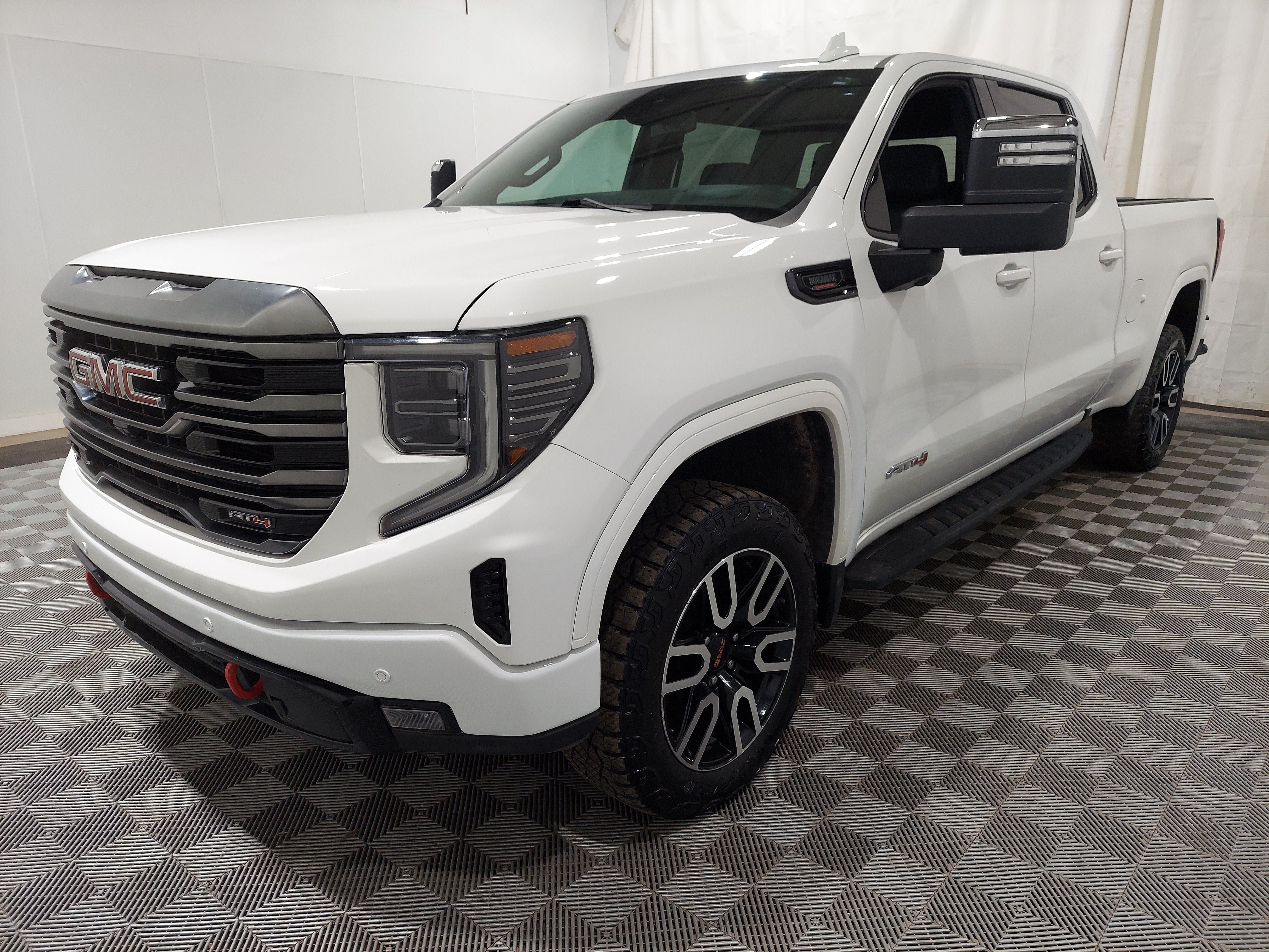 Used 2024 GMC Sierra 1500 AT4 w/ AT4 Premium Package