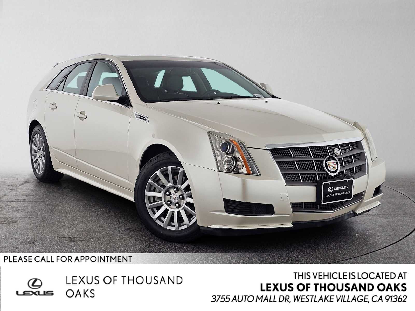 Used 2010 Cadillac CTS Luxury RWD image 1